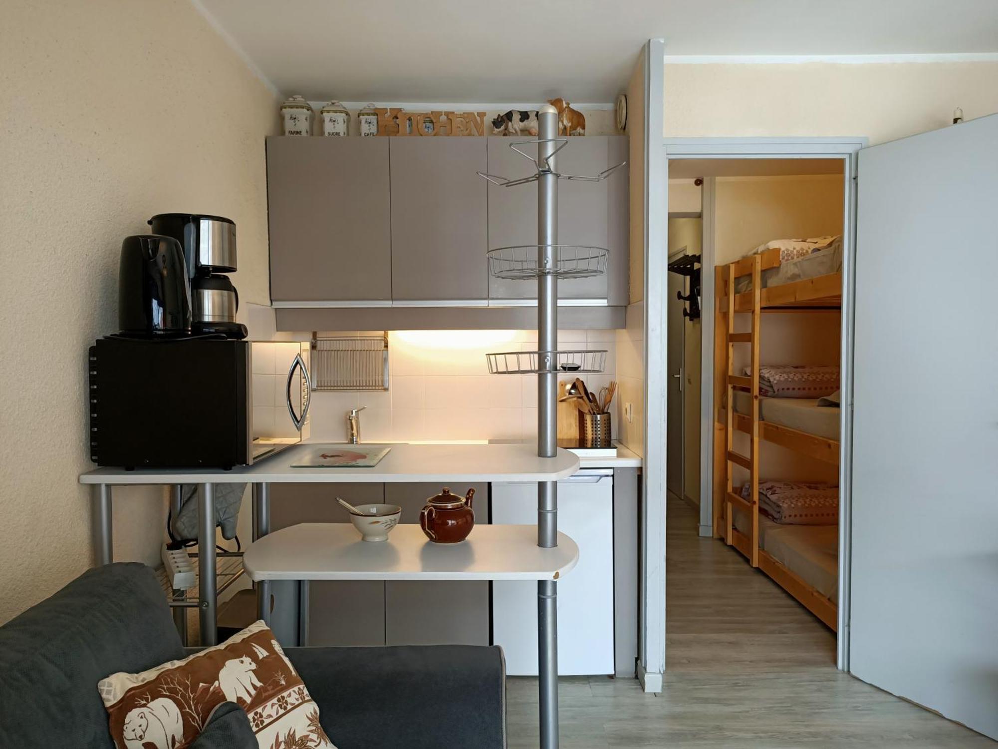 Studio シャテル 部屋 写真